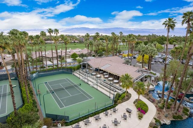 202 Green Mountain Drive, Palm Desert, CA 92211