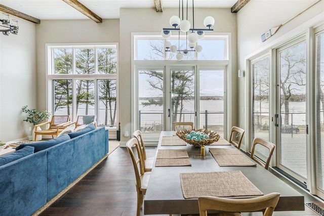 7505 S Lakeshore Drive, Pentwater, MI 49449