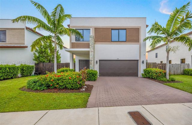 268 NE 210th Way, Miami, FL 33179