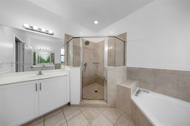 268 NE 210th Way, Miami, FL 33179