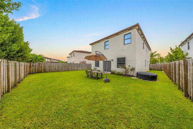 268 NE 210th Way, Miami, FL 33179