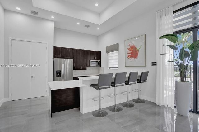 268 NE 210th Way, Miami, FL 33179