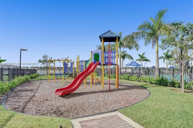 268 NE 210th Way, Miami, FL 33179