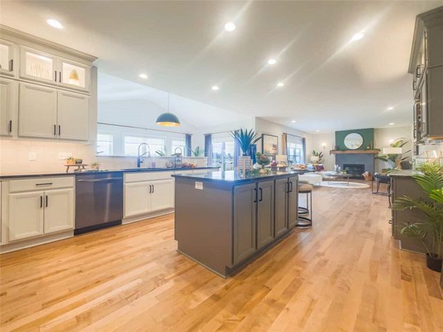 55 Pendleton Hill Road, Brighton, NY 14618