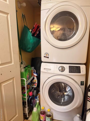 2712 Schleigel Boulevard, Amityville, NY 11701