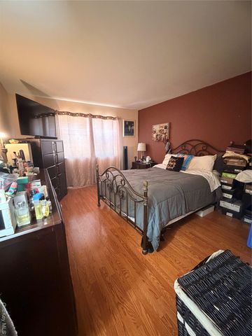 2712 Schleigel Boulevard, Amityville, NY 11701