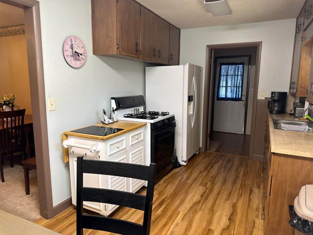 833 N Kokomo, Derby, KS 67037