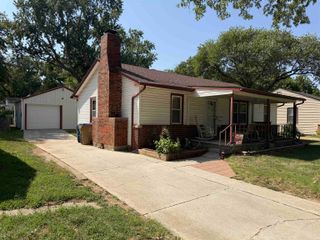 833 N Kokomo, Derby, KS 67037