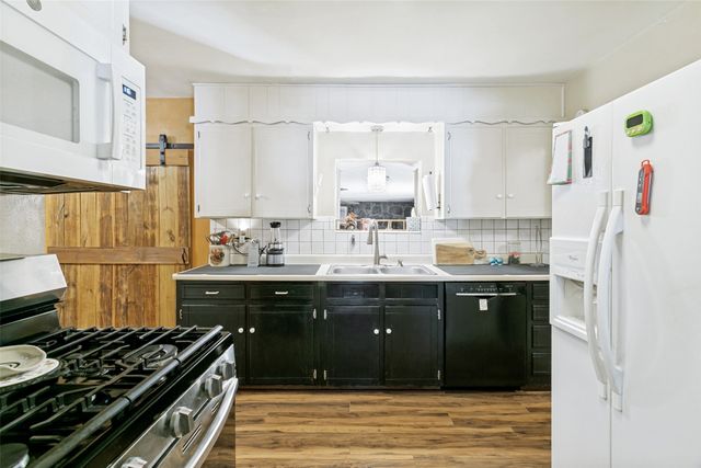 2721 Halbert Street, Fort Worth, TX 76112