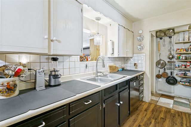2721 Halbert Street, Fort Worth, TX 76112