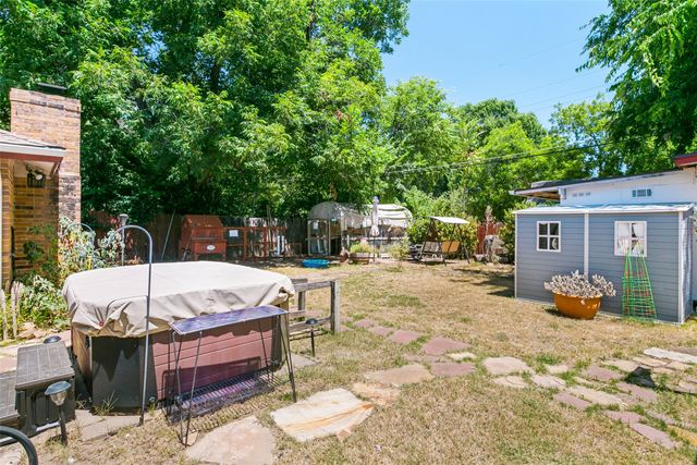 2721 Halbert Street, Fort Worth, TX 76112