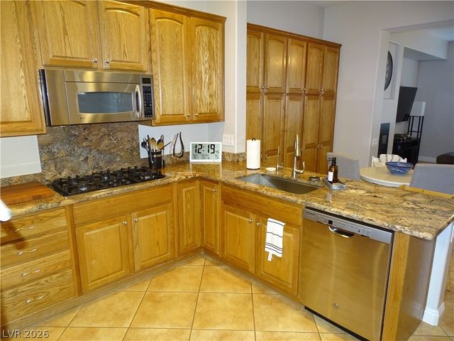 4104 Mantle Avenue, North Las Vegas, NV 89084