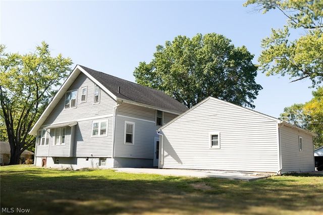 2941 Old Home Road, Akron, OH 44312
