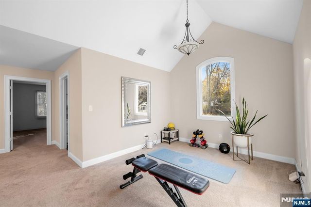 631 Sargent Road, River Vale, NJ 07675