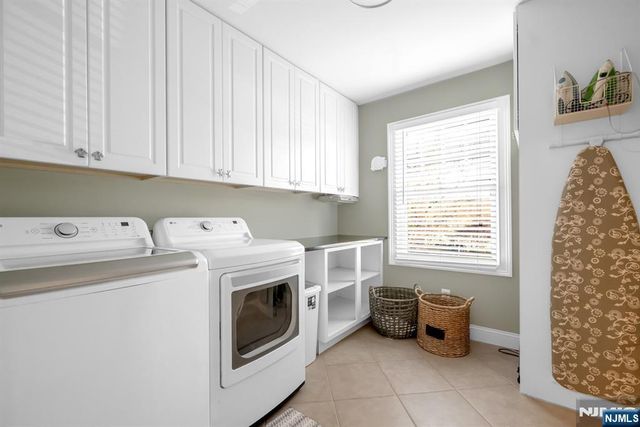 631 Sargent Road, River Vale, NJ 07675