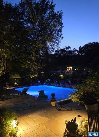 631 Sargent Road, River Vale, NJ 07675