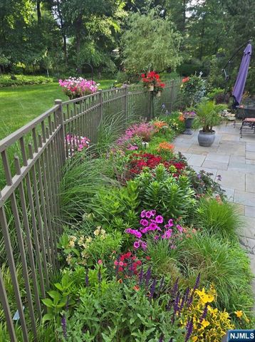 631 Sargent Road, River Vale, NJ 07675