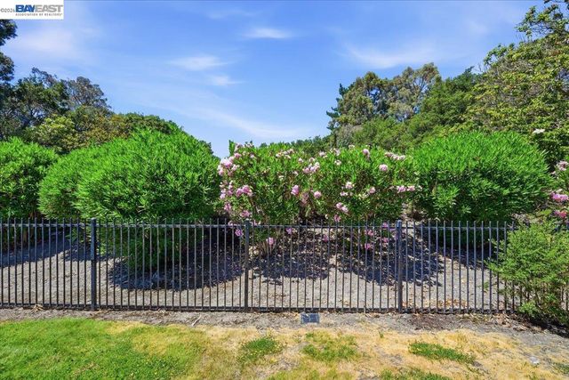 165 Rosario Ct, San Ramon, CA 94583