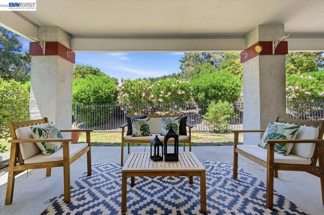 165 Rosario Ct, San Ramon, CA 94583