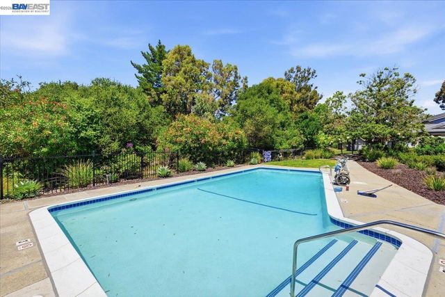 165 Rosario Ct, San Ramon, CA 94583