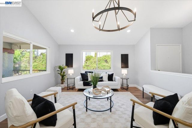 165 Rosario Ct, San Ramon, CA 94583