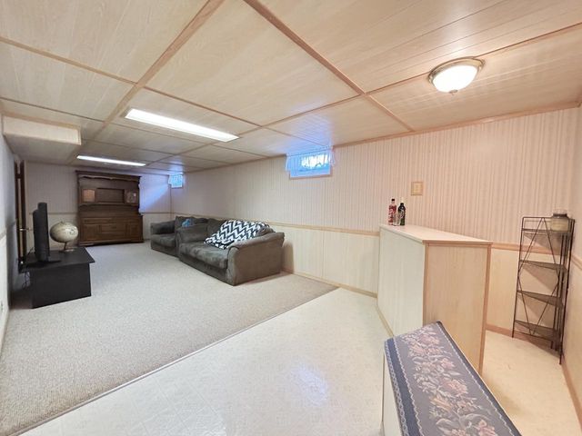 2817 Wellington DRIVE, Racine, WI 53403