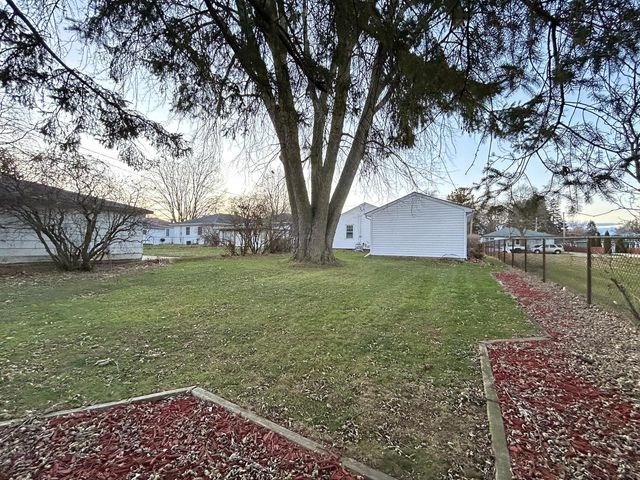 2817 Wellington DRIVE, Racine, WI 53403