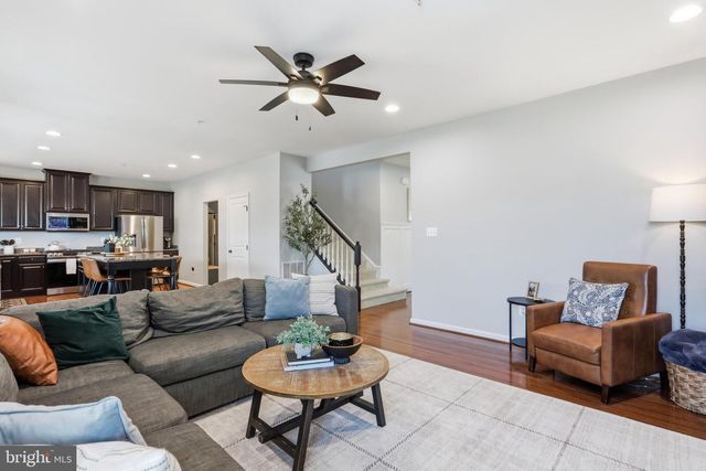 9316 MORNING WALK DR, Hagerstown, MD 21740