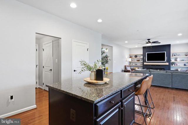 9316 MORNING WALK DR, Hagerstown, MD 21740