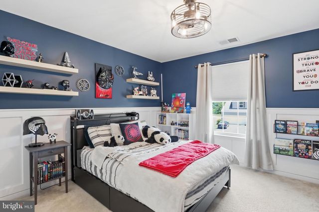 9316 MORNING WALK DR, Hagerstown, MD 21740