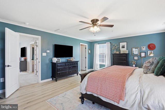 9316 MORNING WALK DR, Hagerstown, MD 21740