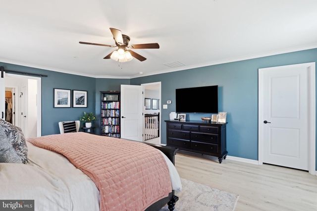 9316 MORNING WALK DR, Hagerstown, MD 21740