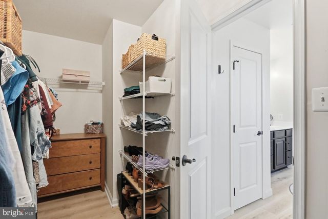 9316 MORNING WALK DR, Hagerstown, MD 21740