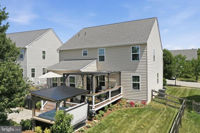 9316 MORNING WALK DR, Hagerstown, MD 21740