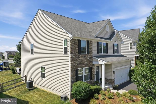 9316 MORNING WALK DR, Hagerstown, MD 21740