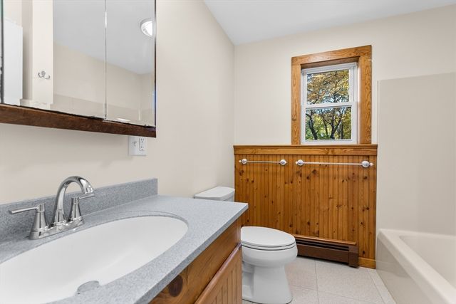 179 Pilgrim Rd 2, Haverhill, MA 01832