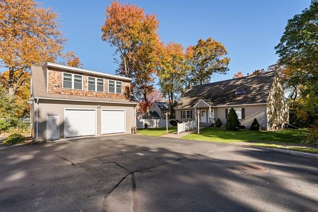 179 Pilgrim Rd 2, Haverhill, MA 01832