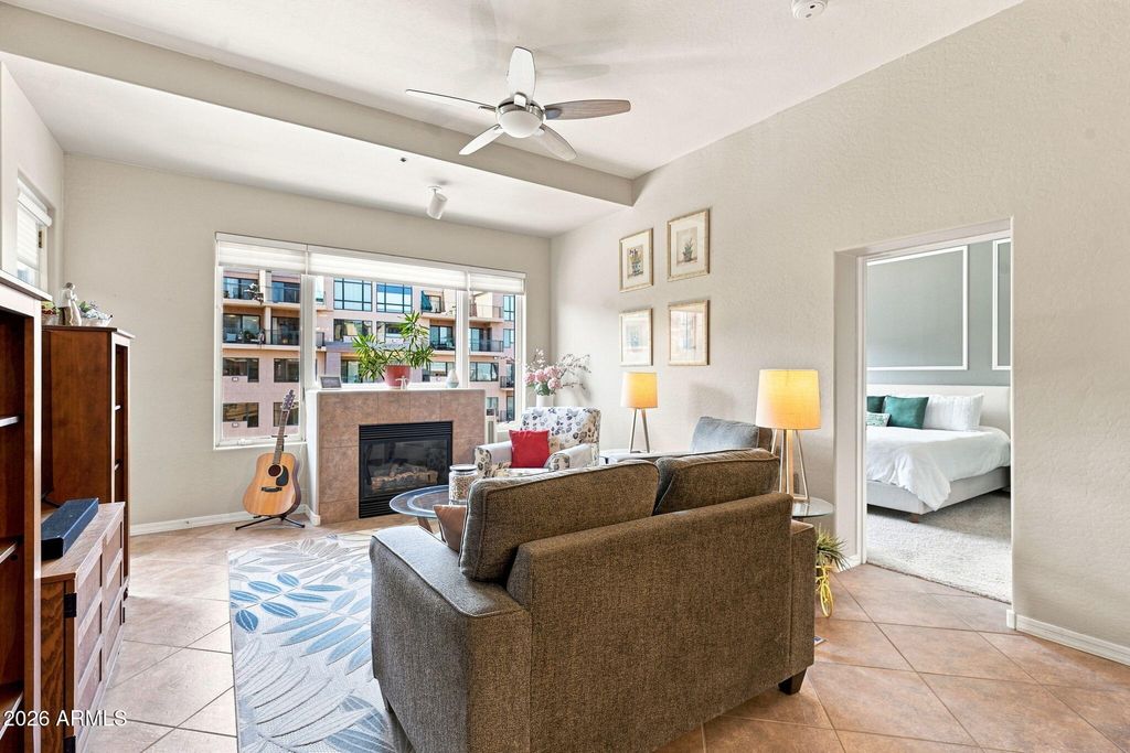 17 W VERNON Avenue 515, Phoenix, AZ 85003 — photo 2