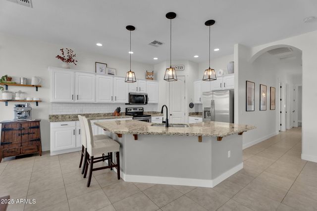 20122 E MEWS Road, Queen Creek, AZ 85142