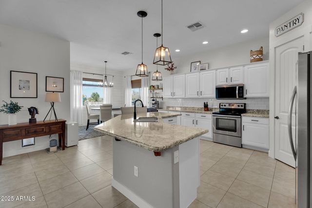 20122 E MEWS Road, Queen Creek, AZ 85142