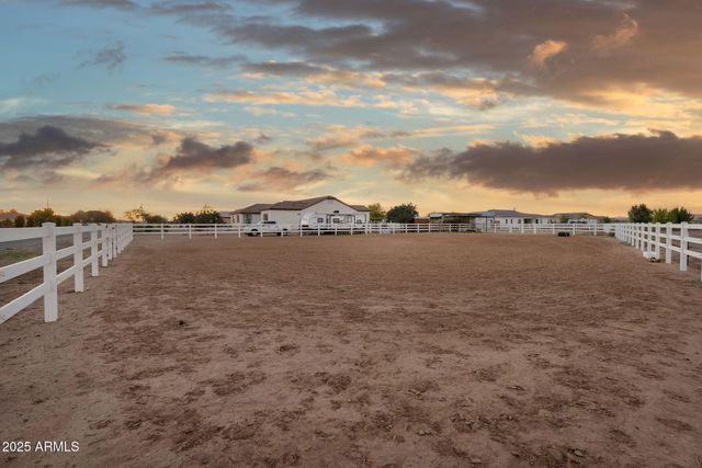 20122 E MEWS Road, Queen Creek, AZ 85142