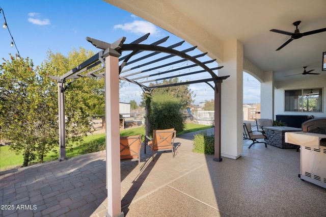 20122 E MEWS Road, Queen Creek, AZ 85142