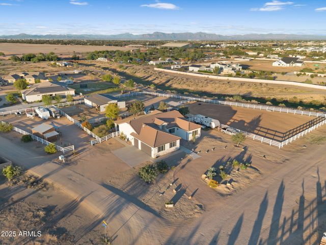 20122 E MEWS Road, Queen Creek, AZ 85142