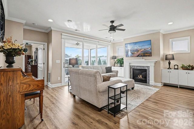 5198 Looking Glass Trail, Denver, NC 28037