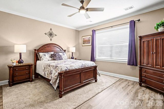 5198 Looking Glass Trail, Denver, NC 28037