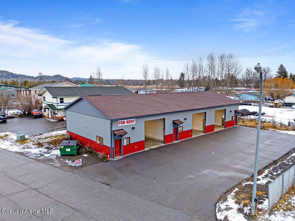 300 Vermeer DR, Ponderay, ID 83852 photo 2
