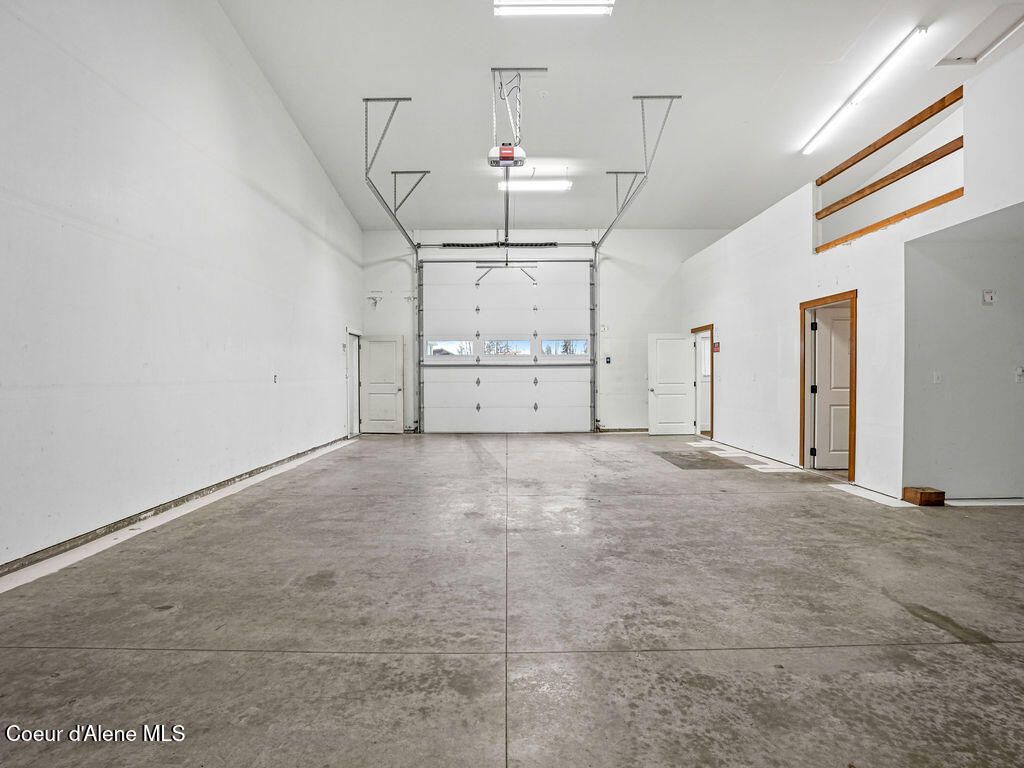 300 Vermeer DR, Ponderay, ID 83852 photo 3
