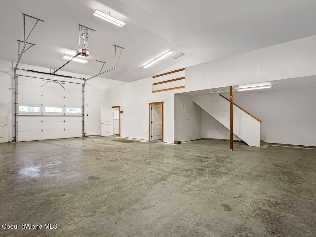 300 Vermeer DR, Ponderay, ID 83852 photo 4