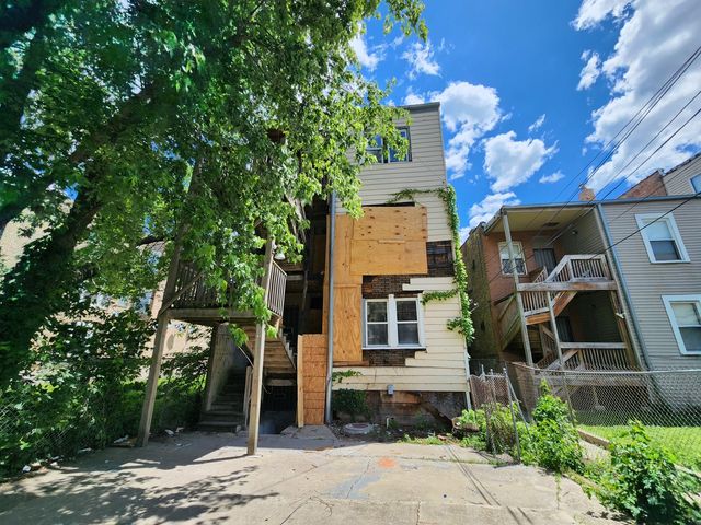 6146 S Vernon Avenue, Chicago, IL 60637