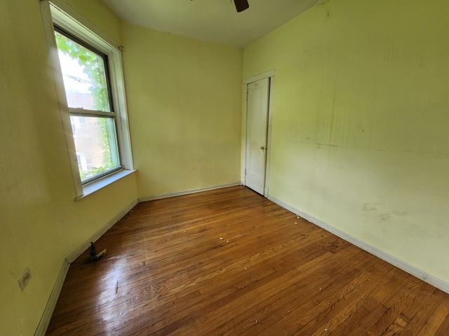 6146 S Vernon Avenue, Chicago, IL 60637